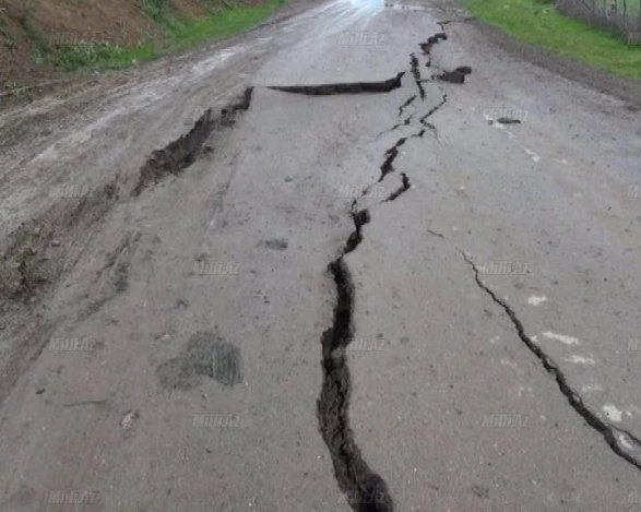 В Азербайджане произошел оползень