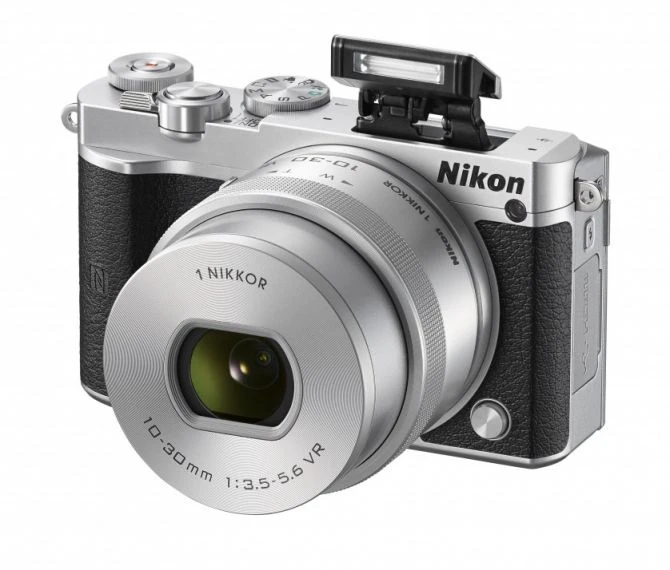 Новая компактная камера Nikon с поддержкой 4K