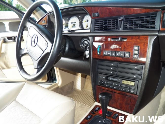 Неподражаемый Baby-Benz за $13 000