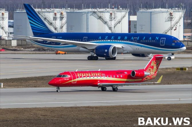 AZAL осуществил первый полет на Dreamliner из Баку в Москву (видео)