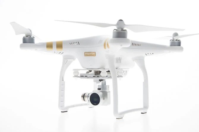 Новая модель DJI - самого популярного дрона у видеографов (видео)