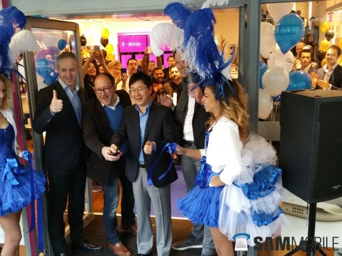 В магазинах очереди на новый Samsung