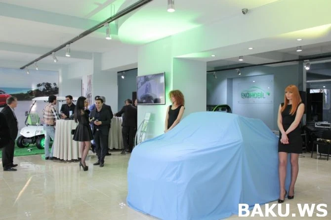 Ekomobil - В Баку состоялась презентация экономичного Tazzari Zero (видео)
