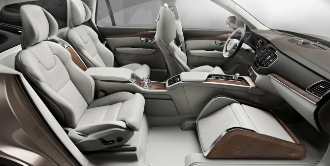 Удобства первого класса в новом Volvo XC90 (видео)