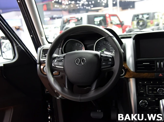 Шанхайская выставка автомобилей превратилась в показ клонов