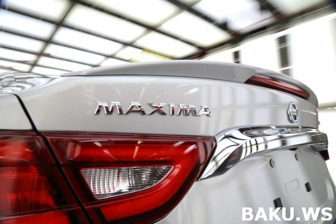 Первый экземпляр 2016 Nissan Maxima сошел с конвейера в США