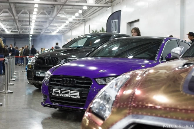Московский автомобильный тюнинг парад 2015 + девушки