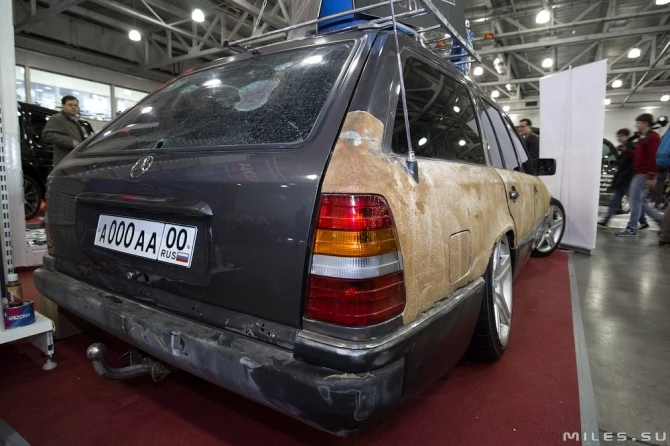 Московский автомобильный тюнинг парад 2015 + девушки