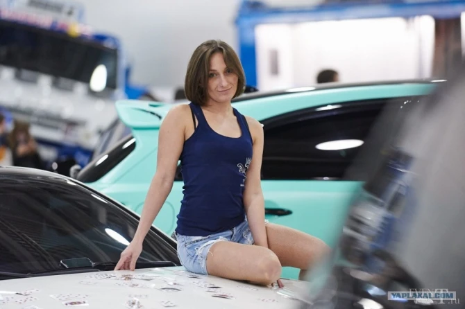 Московский автомобильный тюнинг парад 2015 + девушки