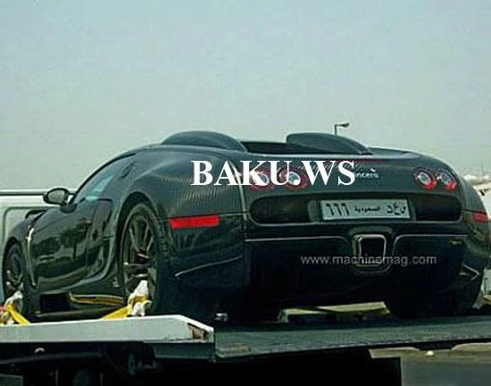 Фото лимитированного суперкара Bugatti в Баку оказалось фейком