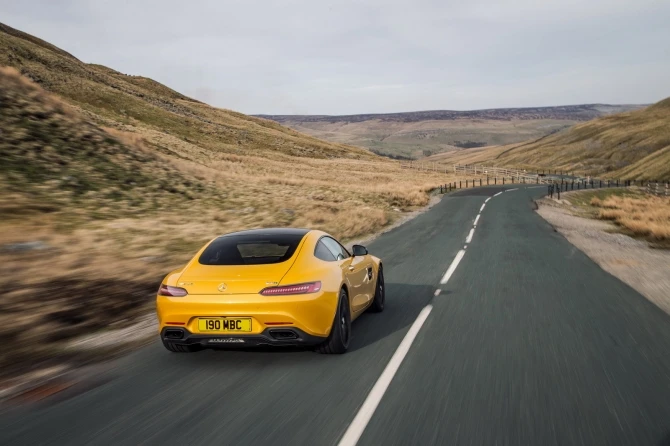 162 фотографии непревзойденного Mercedes AMG GT