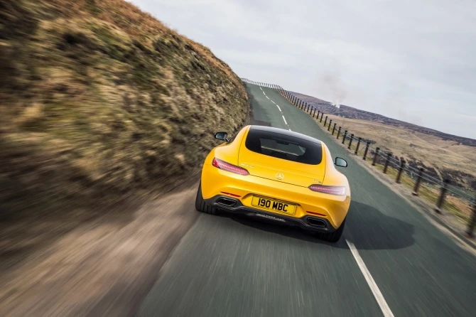 162 фотографии непревзойденного Mercedes AMG GT