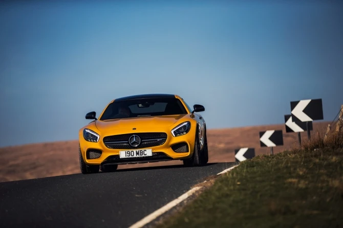 162 фотографии непревзойденного Mercedes AMG GT