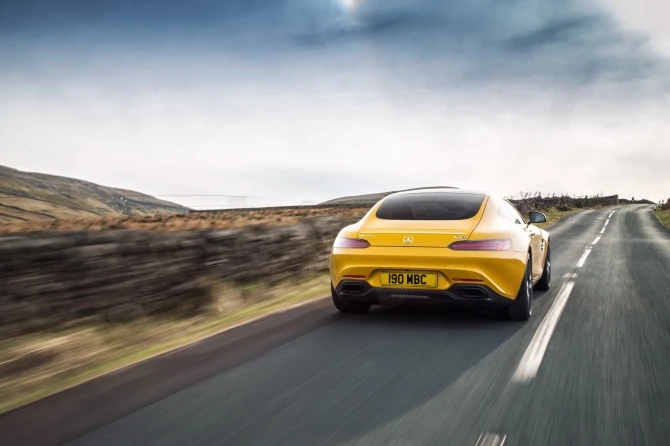 162 фотографии непревзойденного Mercedes AMG GT