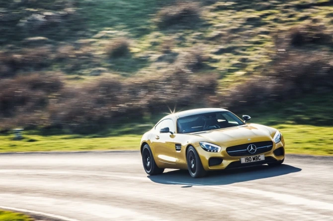 162 фотографии непревзойденного Mercedes AMG GT