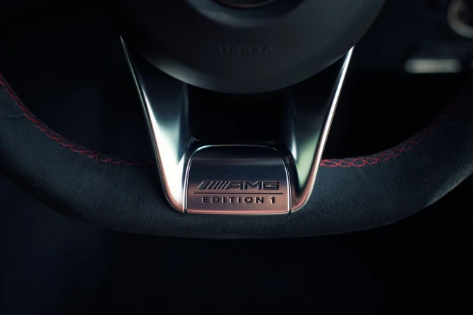 162 фотографии непревзойденного Mercedes AMG GT