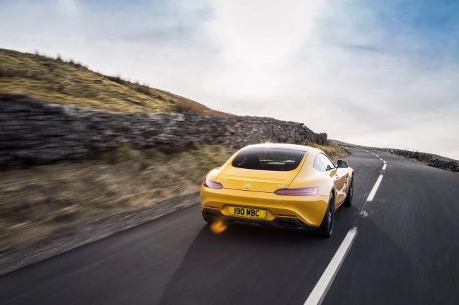 162 фотографии непревзойденного Mercedes AMG GT