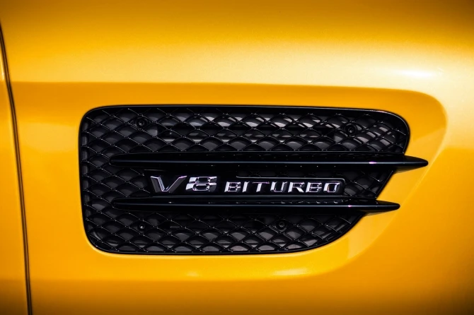 162 фотографии непревзойденного Mercedes AMG GT