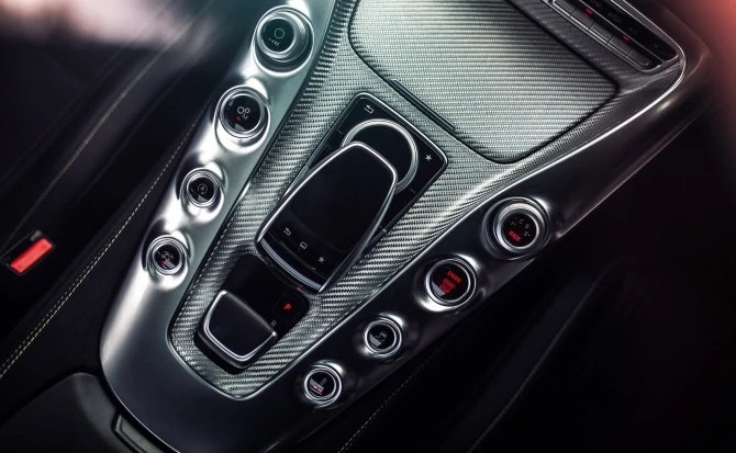 162 фотографии непревзойденного Mercedes AMG GT