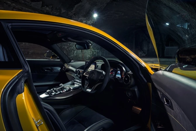 162 фотографии непревзойденного Mercedes AMG GT
