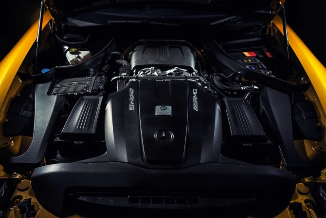 162 фотографии непревзойденного Mercedes AMG GT