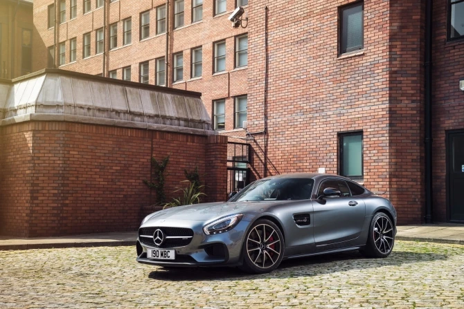 162 фотографии непревзойденного Mercedes AMG GT