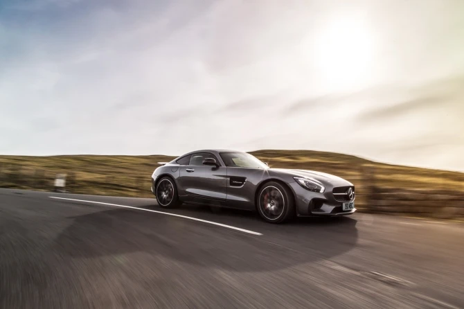 162 фотографии непревзойденного Mercedes AMG GT