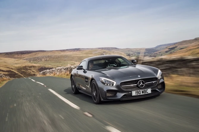 162 фотографии непревзойденного Mercedes AMG GT