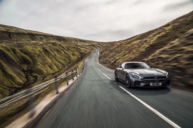 162 фотографии непревзойденного Mercedes AMG GT