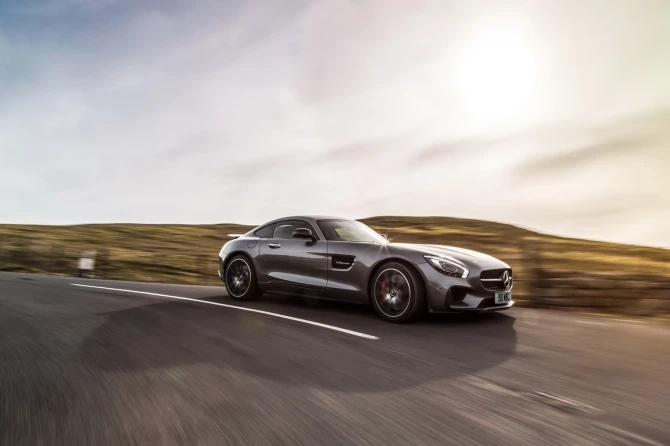 162 фотографии непревзойденного Mercedes AMG GT