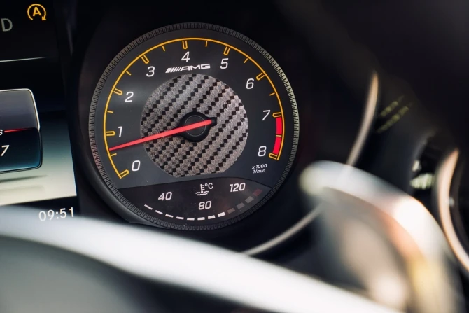 162 фотографии непревзойденного Mercedes AMG GT