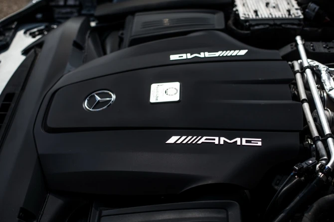162 фотографии непревзойденного Mercedes AMG GT