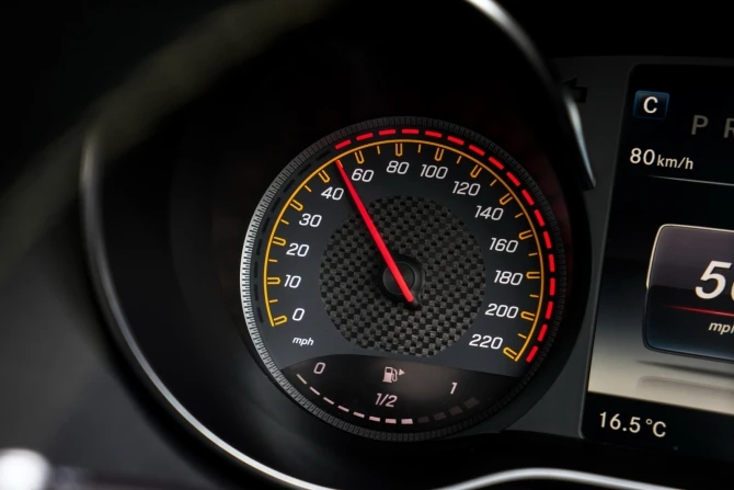 162 фотографии непревзойденного Mercedes AMG GT
