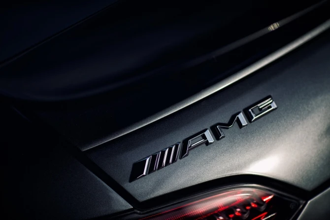162 фотографии непревзойденного Mercedes AMG GT