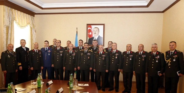 ВС Азербайджана и Турции проведут в Баку совместные военные учения