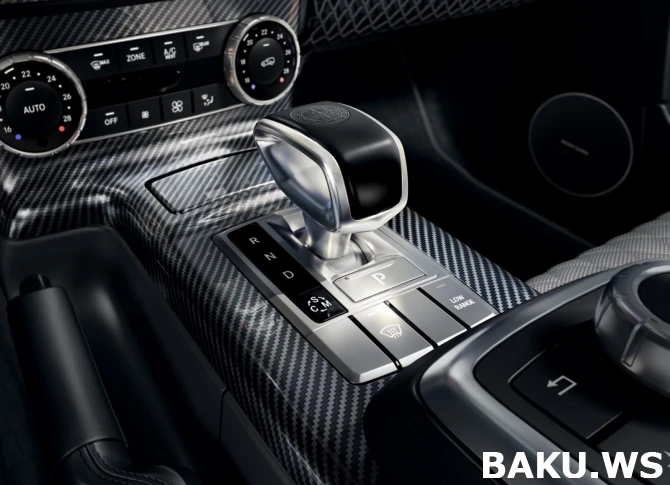 Легендарный Mercedes G-class появится уже в ноябре
