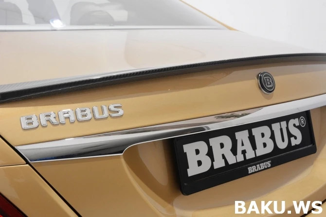 Brabus 850 прокатился по Монако с оглушительным рёвом (видео)