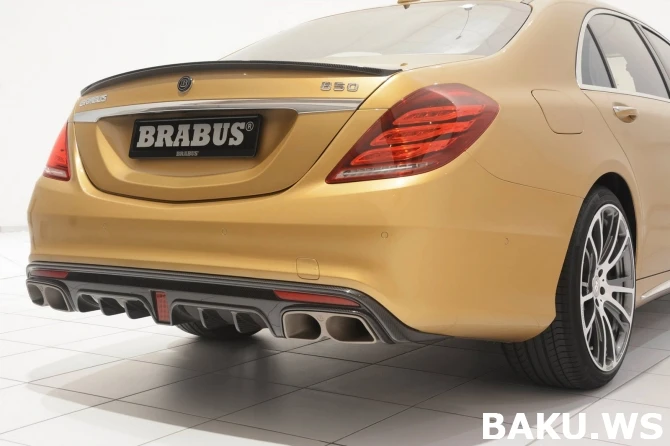 Brabus 850 прокатился по Монако с оглушительным рёвом (видео)