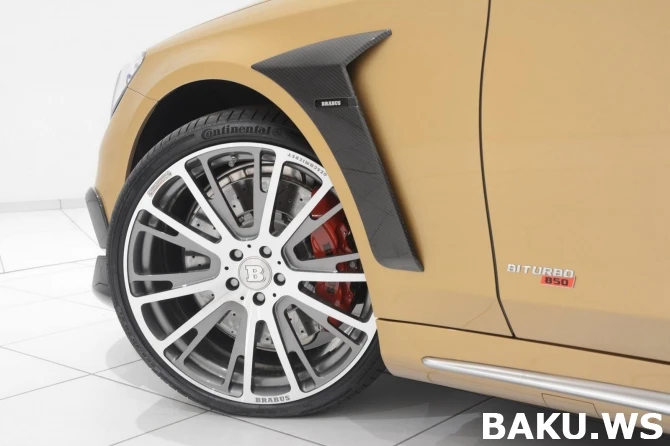 Brabus 850 прокатился по Монако с оглушительным рёвом (видео)