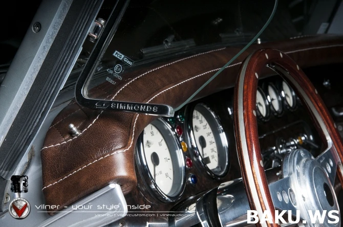 Сделан на заказ: Роскошный салон для Morgan Plus 8