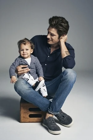 H&M запустили новую кампанию Dads & Kids