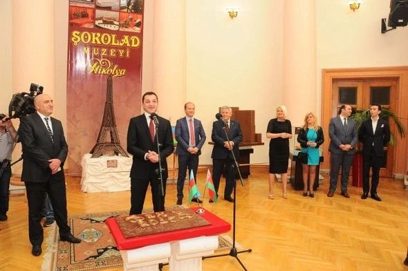 В Баку эксклюзивно представлена коллекция известного шоколатье, посвященная Азербайджану