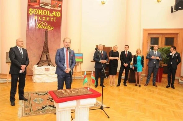 В Баку эксклюзивно представлена коллекция известного шоколатье, посвященная Азербайджану