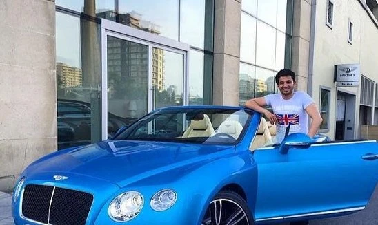 Хайам Нисанов приобрел роскошный кабриолет Bentley за 300 000 долларов