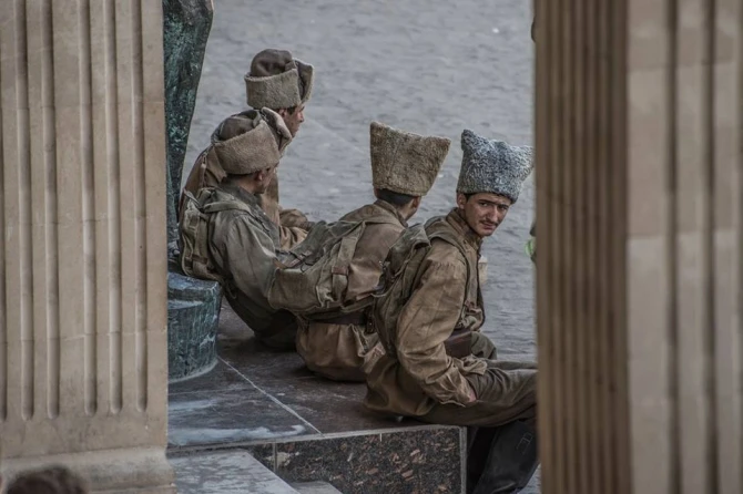 Эксклюзивные фотографии со съемок 