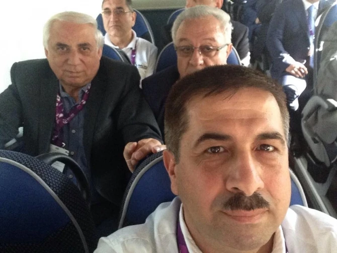 Депутаты Милли Меджлиса приехали на Евроигры в автобусах
