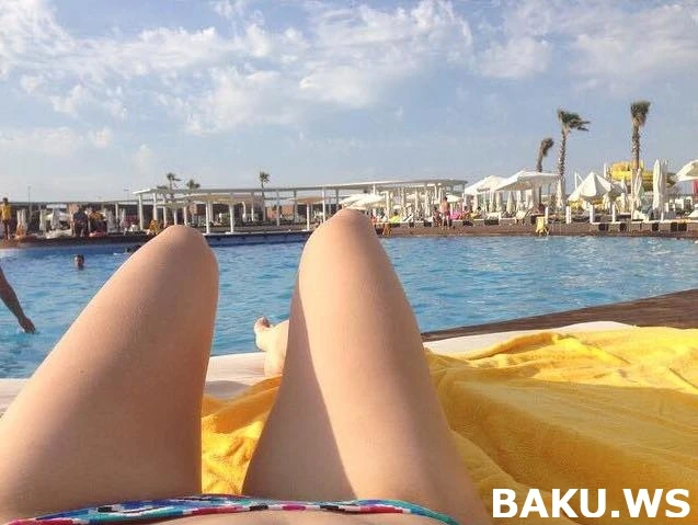 Пляжный отдых европейских спортсменов в Баку (видео)