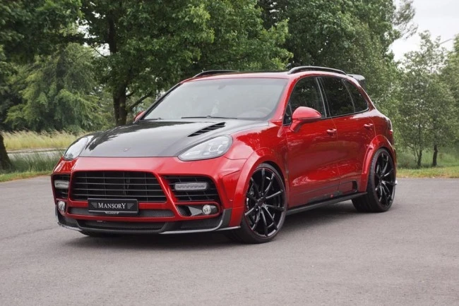 Mansory по максимуму прокачал Cayenne Turbo S