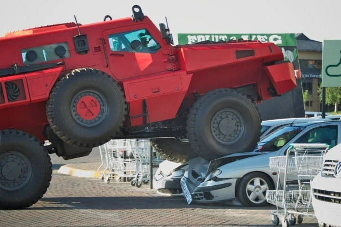 Это самый прочный автомобиль в мире