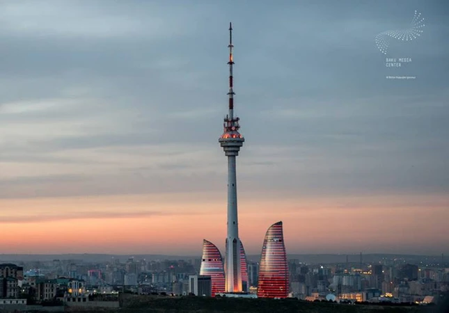Невероятная фотосессия ночного Баку